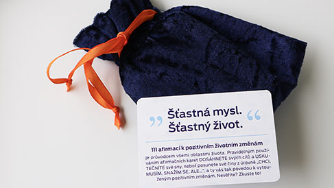 ŠŤASTNÁ MYSL = ŠŤASTNÝ ŽIVOT - 111 AFIRMACÍ K POZITIVNÍM ŽIVOTNÍM ZMĚNÁM